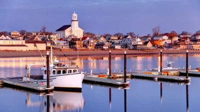 What Are the Best Outdoor Activities to Enjoy in Cape Cod This April?