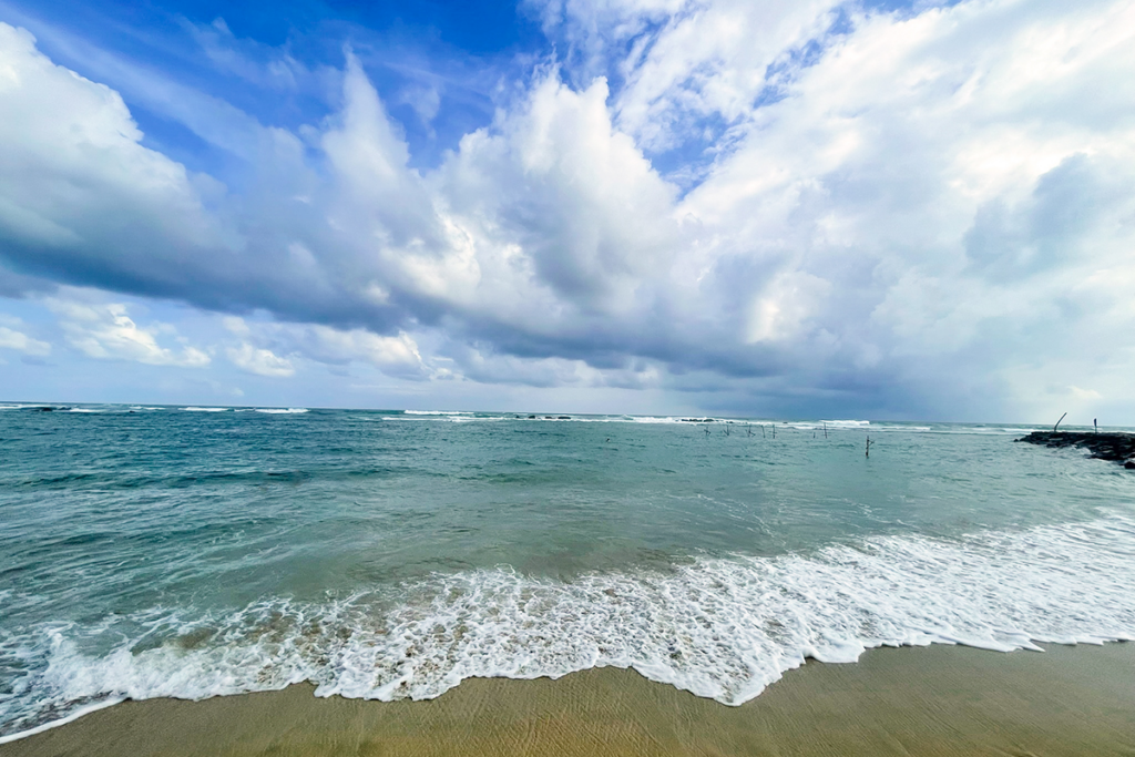 What Makes Secret Beach Mirissa a Hidden Gem in Sri Lanka?