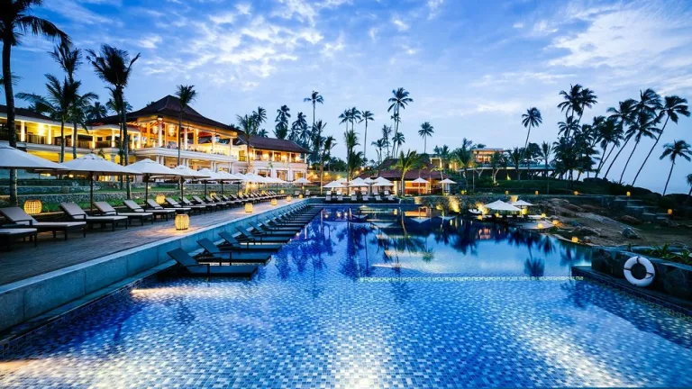 What Are the Top Hotels in Sri Lanka for Luxury Travelers?