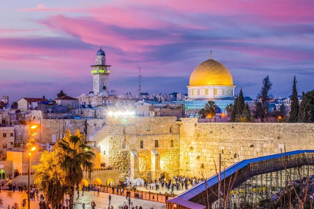 What Are the Best Israel Tours for First-Time Visitors?